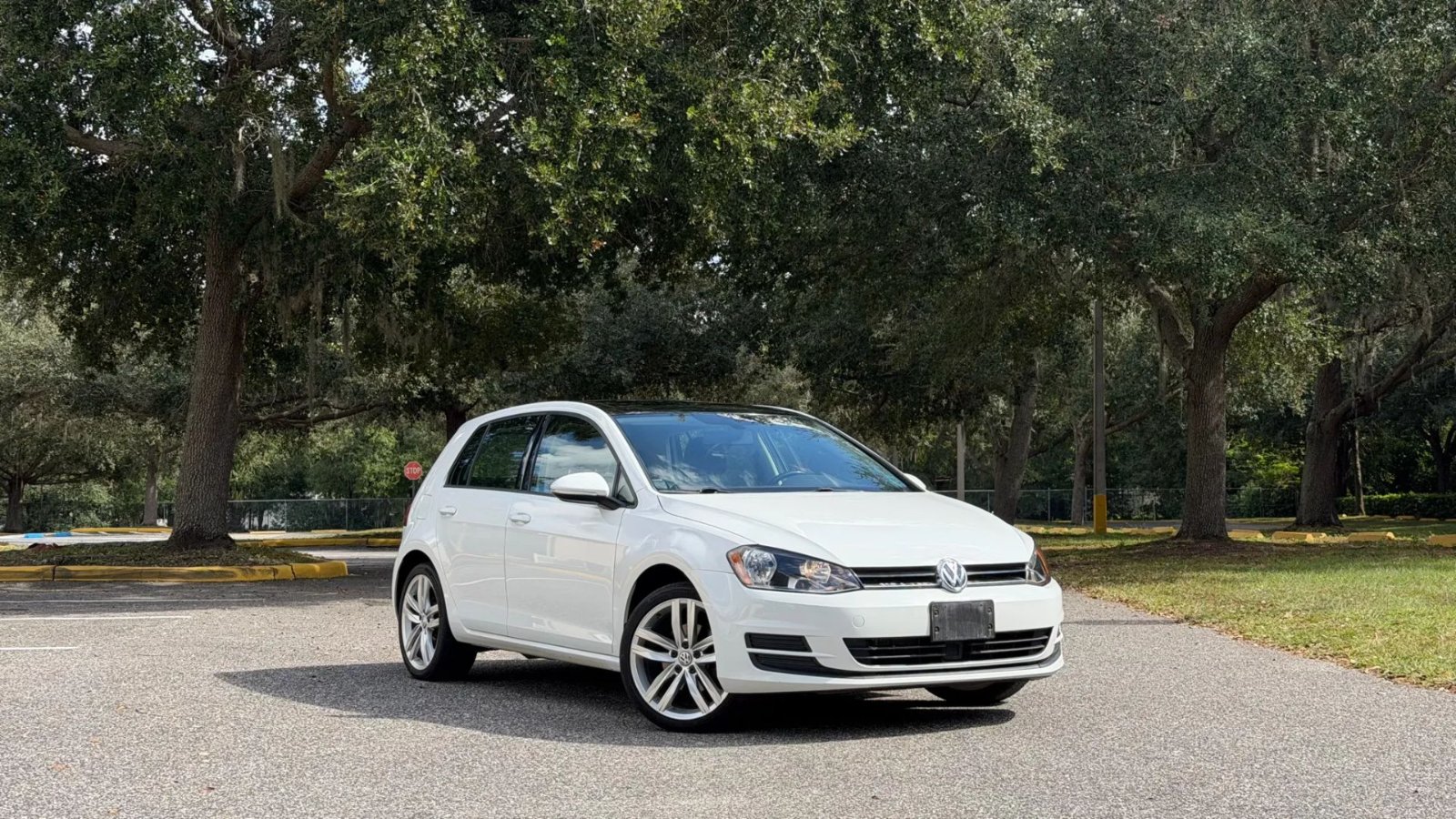 2017 Volkswagen Golf TSI Wolfsburg Edition Hatchback Sedan 4D